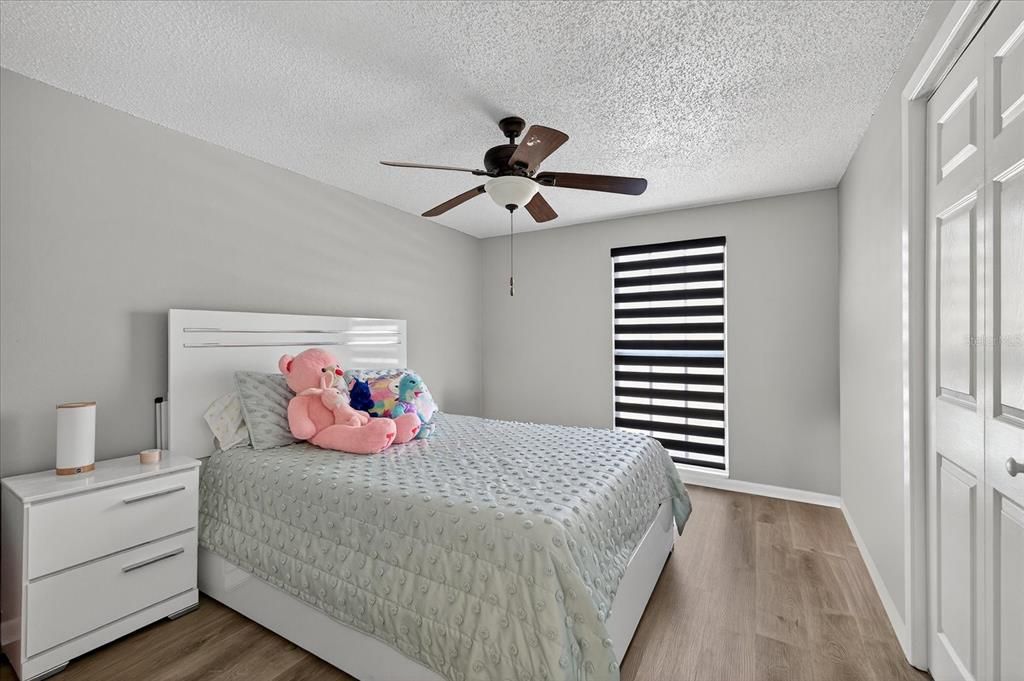 En Venta: $800,000 (5 camas, 3 baños, 2414 Pies cuadrados)