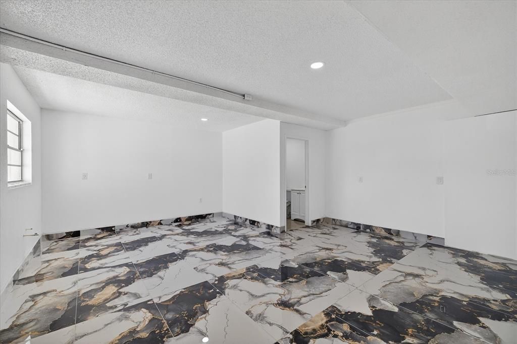 En Venta: $800,000 (5 camas, 3 baños, 2414 Pies cuadrados)