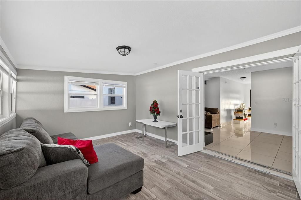 En Venta: $800,000 (5 camas, 3 baños, 2414 Pies cuadrados)