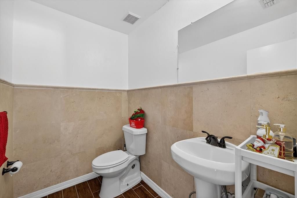 En Venta: $800,000 (5 camas, 3 baños, 2414 Pies cuadrados)