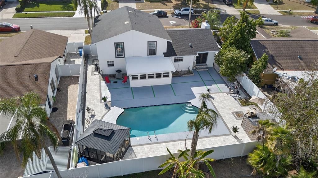 En Venta: $800,000 (5 camas, 3 baños, 2414 Pies cuadrados)