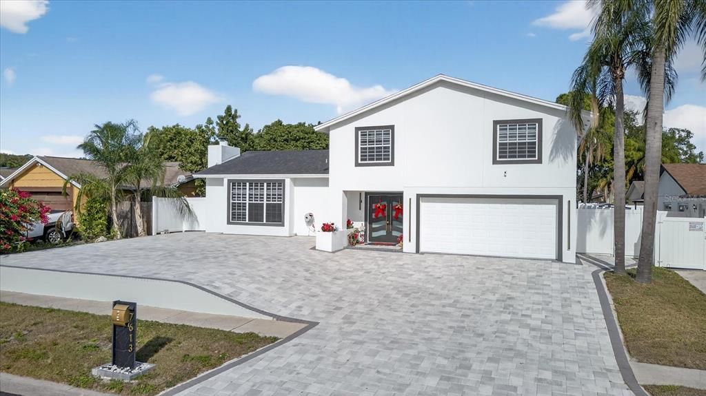 En Venta: $800,000 (5 camas, 3 baños, 2414 Pies cuadrados)