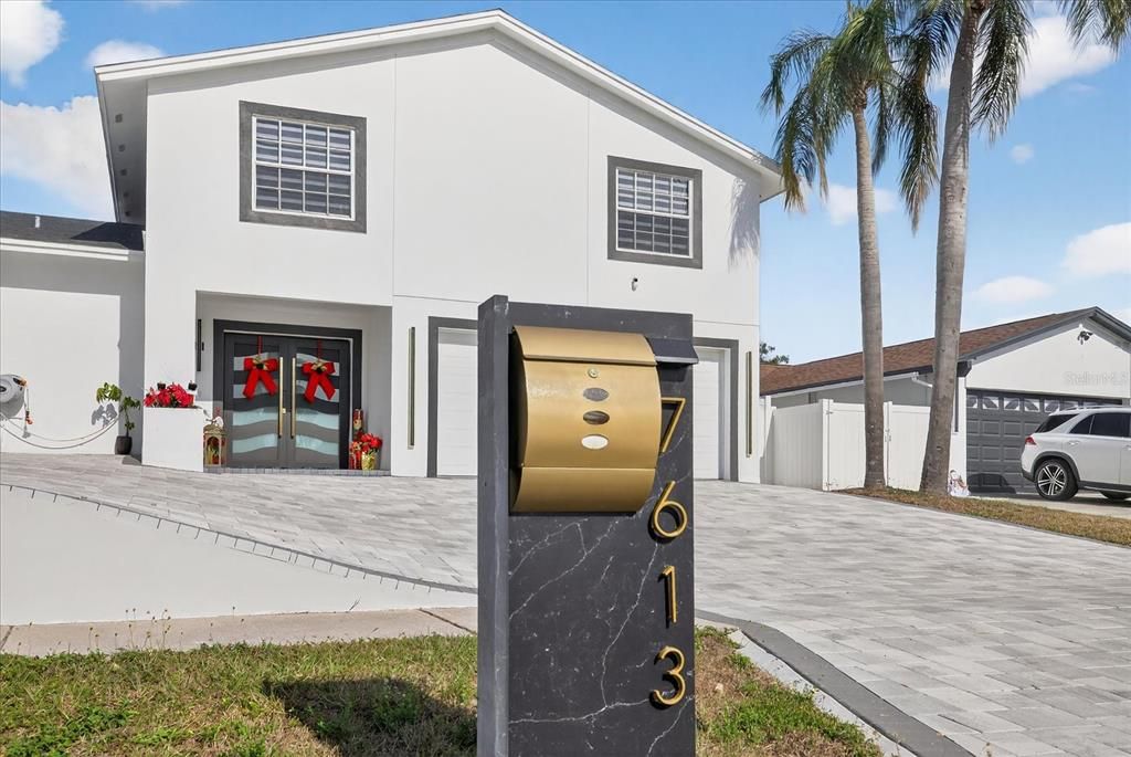 En Venta: $800,000 (5 camas, 3 baños, 2414 Pies cuadrados)