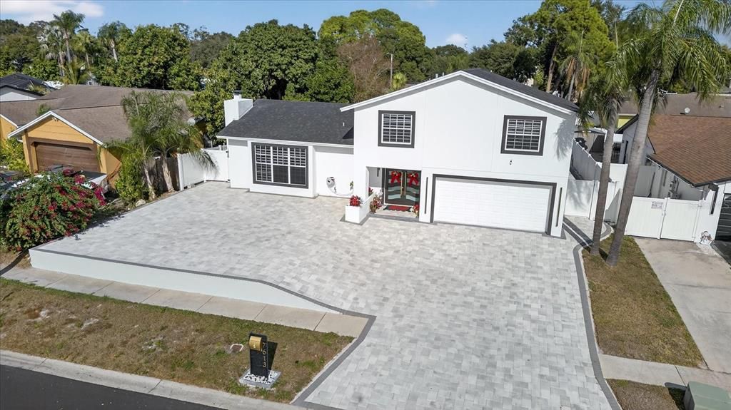 En Venta: $800,000 (5 camas, 3 baños, 2414 Pies cuadrados)