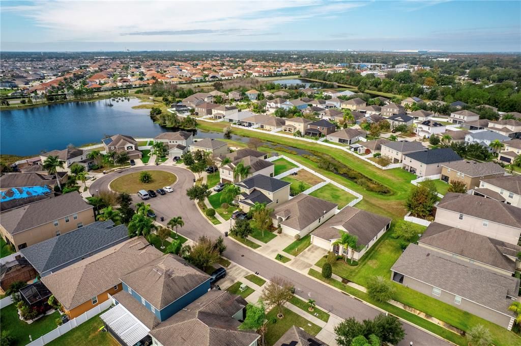 En Venta: $375,000 (3 camas, 2 baños, 2062 Pies cuadrados)