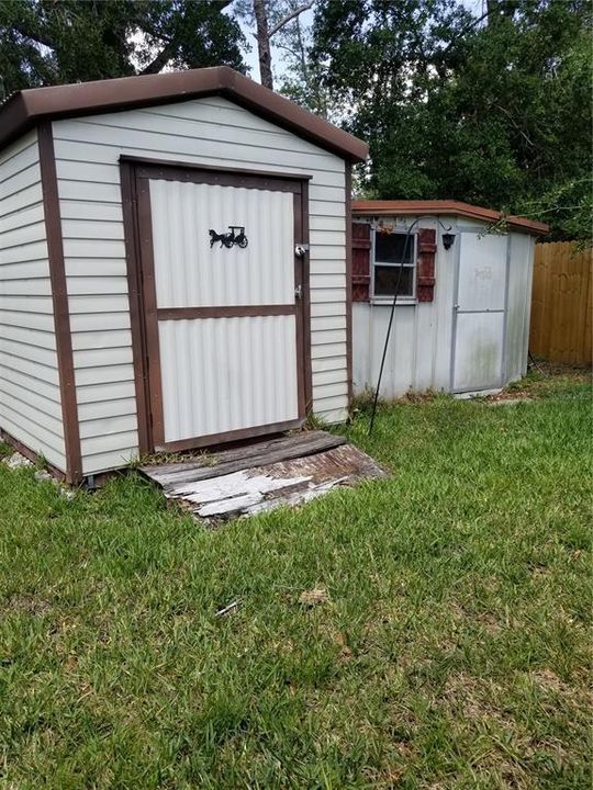 For Rent: $2,400 (4 beds, 2 baths, 1798 Square Feet)