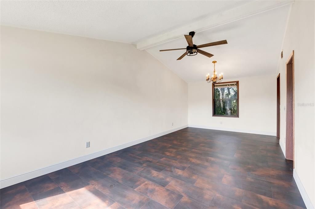 En Renta: $1,525 (2 camas, 1 baños, 864 Pies cuadrados)