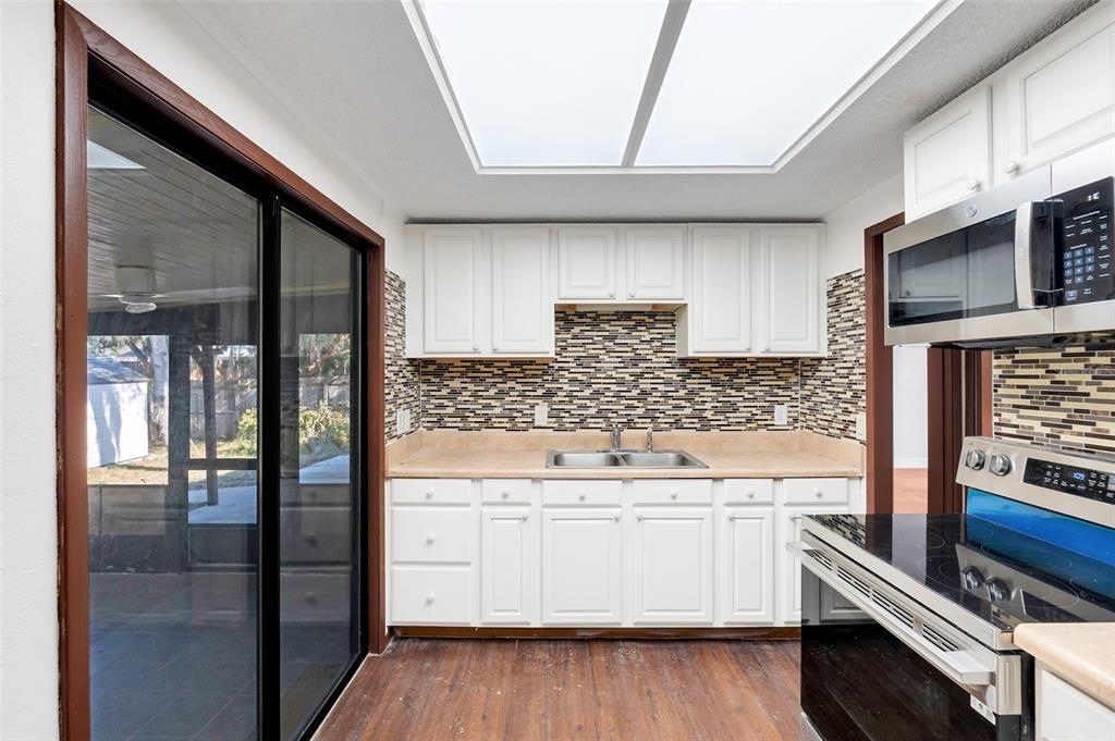 En Renta: $1,525 (2 camas, 1 baños, 864 Pies cuadrados)