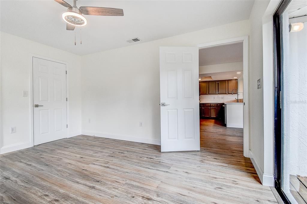 待售: $499,000 (3 贝兹, 2 浴室, 2001 平方英尺)