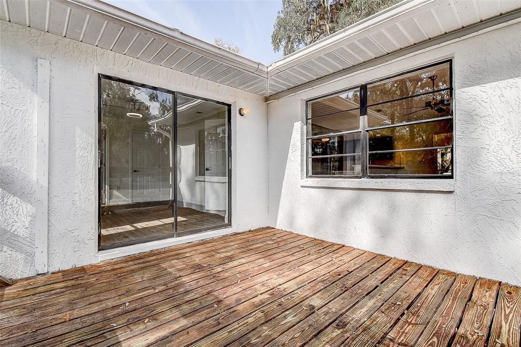 待售: $499,000 (3 贝兹, 2 浴室, 2001 平方英尺)