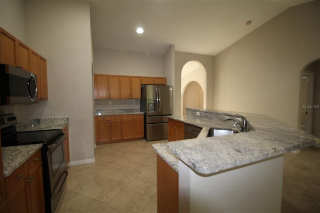 En Venta: $375,000 (3 camas, 2 baños, 1893 Pies cuadrados)