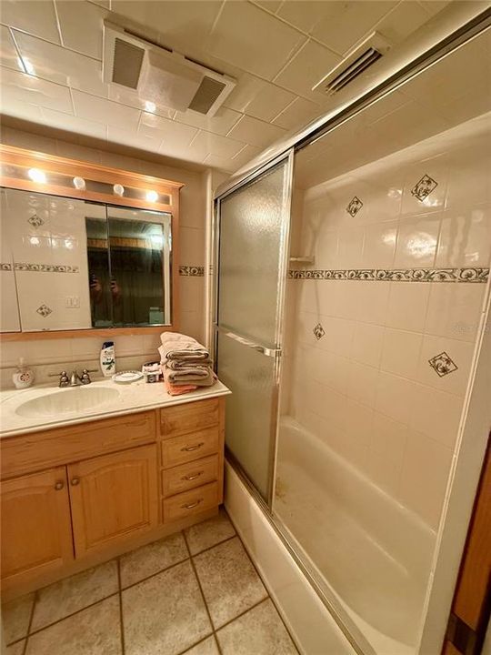 На продажу: $599,900 (4 спален, 2 ванн, 2120 Квадратных фут)