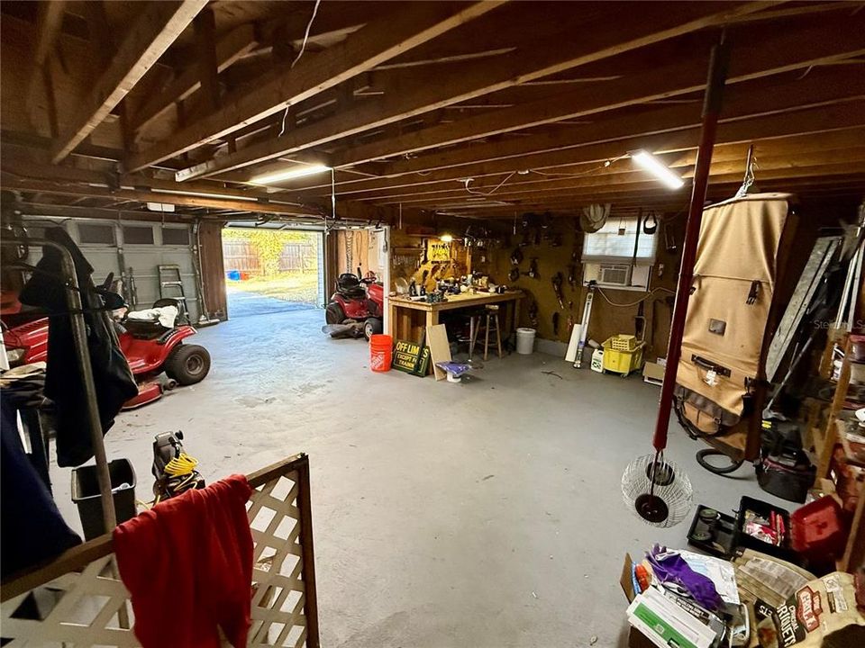 На продажу: $599,900 (4 спален, 2 ванн, 2120 Квадратных фут)