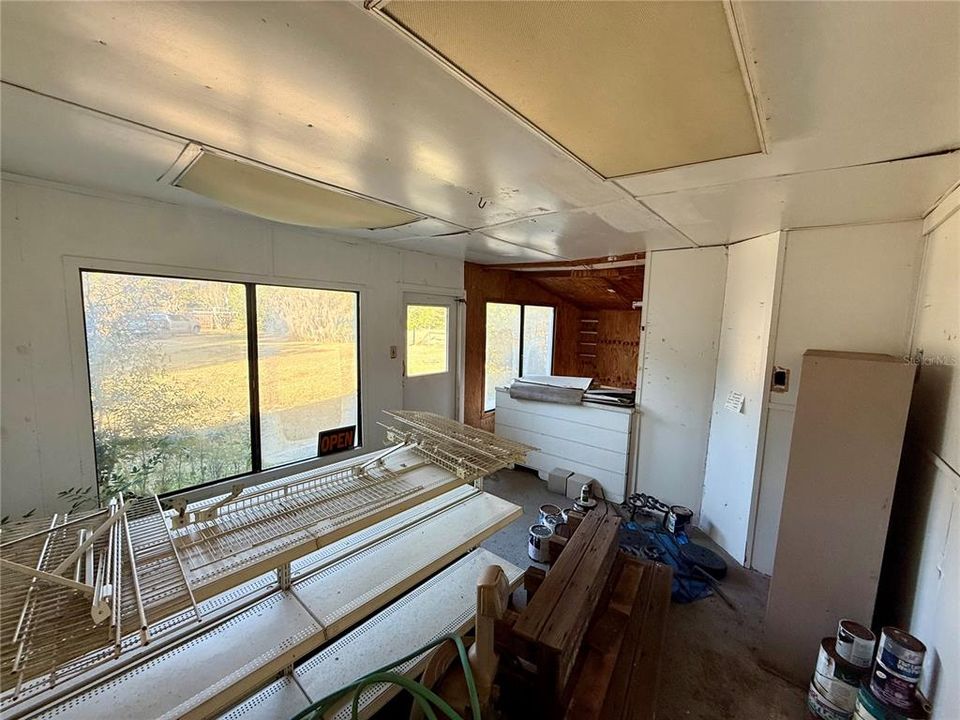 На продажу: $599,900 (4 спален, 2 ванн, 2120 Квадратных фут)