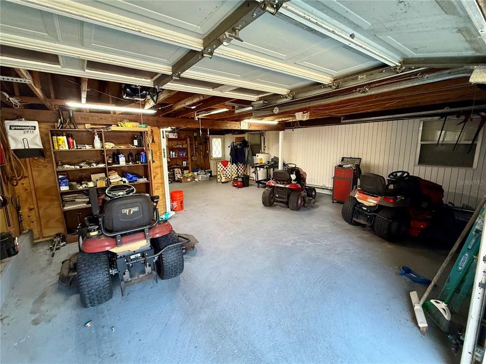 На продажу: $599,900 (4 спален, 2 ванн, 2120 Квадратных фут)