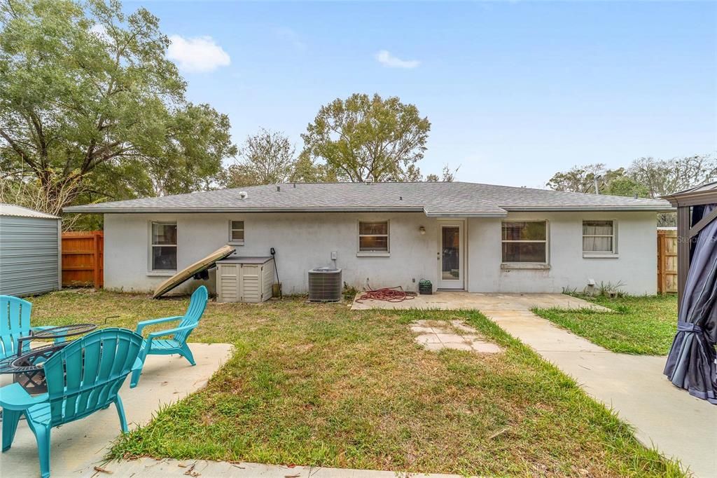 For Sale: $239,900 (4 beds, 2 baths, 1388 Square Feet)