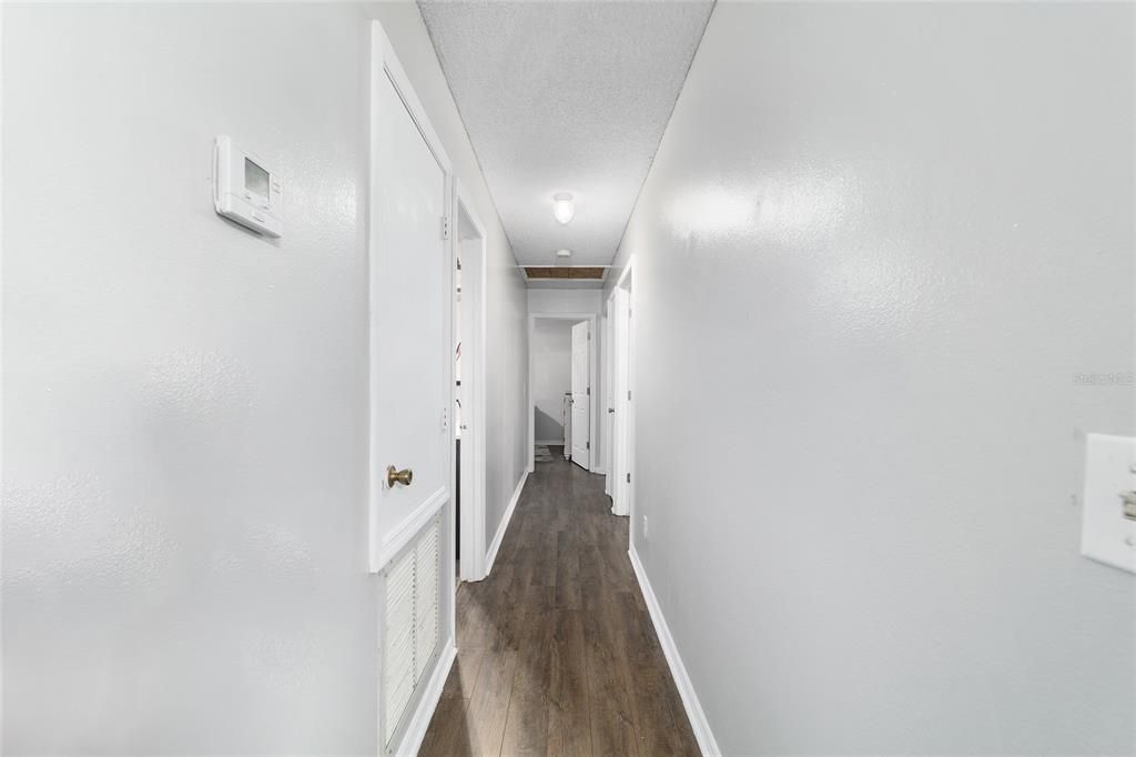 For Sale: $239,900 (4 beds, 2 baths, 1388 Square Feet)