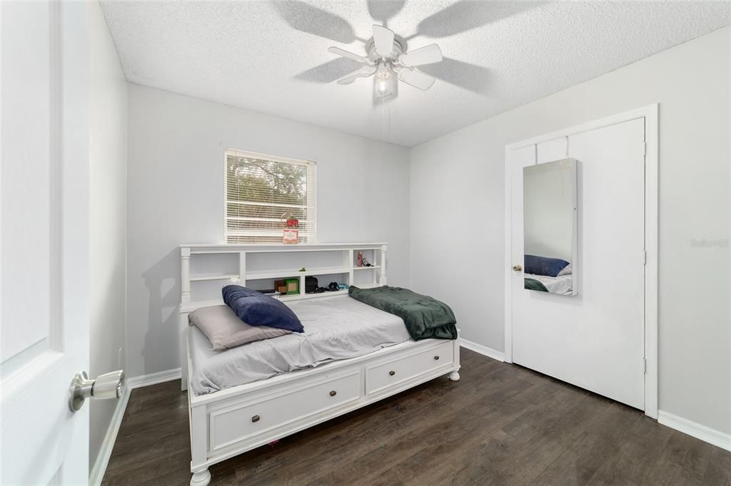 For Sale: $239,900 (4 beds, 2 baths, 1388 Square Feet)