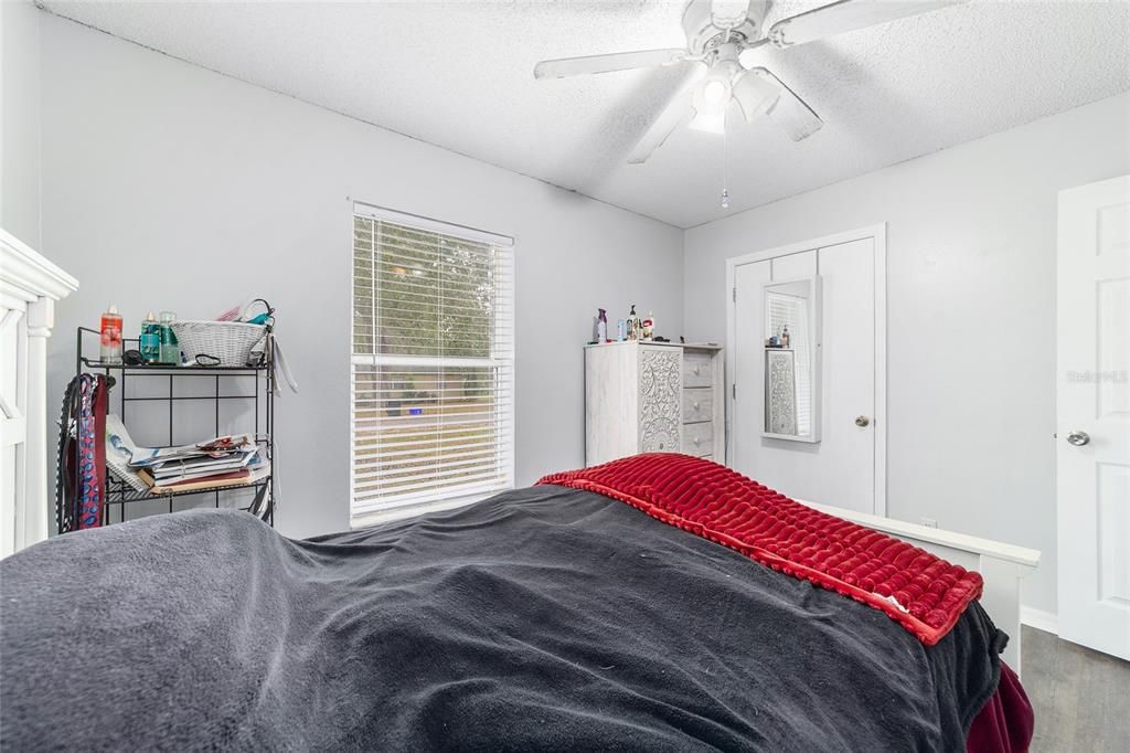 For Sale: $239,900 (4 beds, 2 baths, 1388 Square Feet)