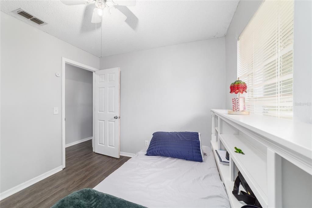 For Sale: $239,900 (4 beds, 2 baths, 1388 Square Feet)