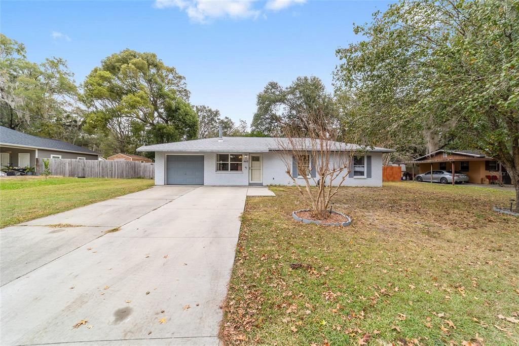 For Sale: $239,900 (4 beds, 2 baths, 1388 Square Feet)