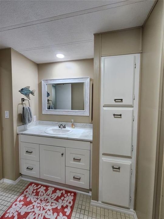 En Venta: $130,000 (2 camas, 2 baños, 1316 Pies cuadrados)