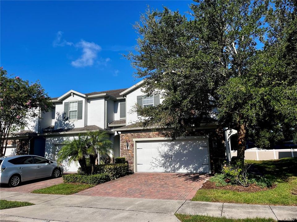 For Sale: $380,000 (3 beds, 3 baths, 1787 Square Feet)