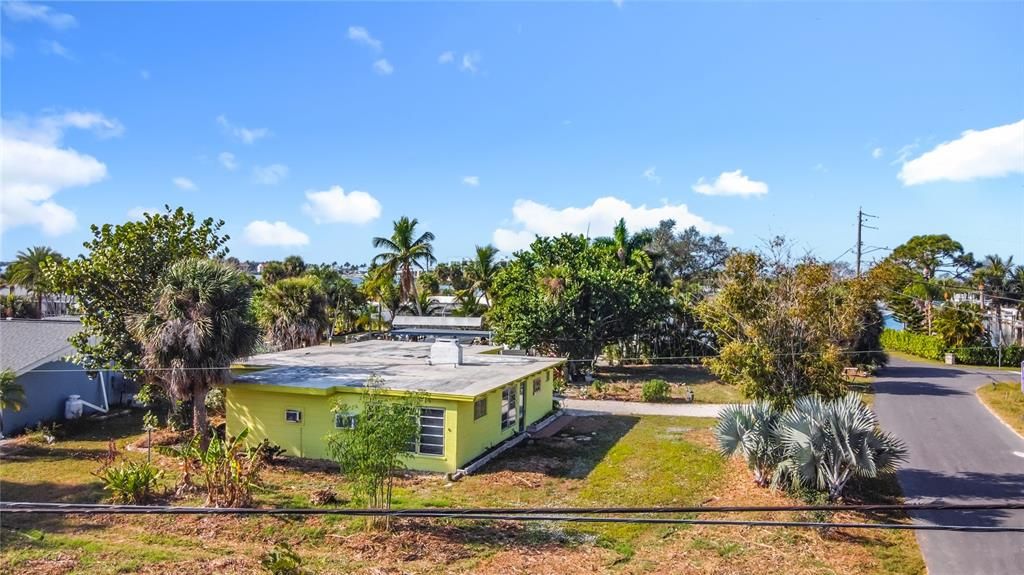 En Venta: $395,000 (2 camas, 1 baños, 1363 Pies cuadrados)