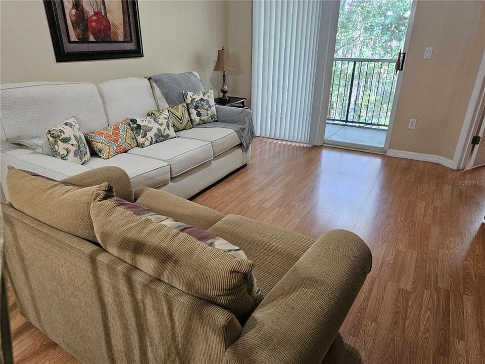 En Renta: $1,550 (3 camas, 2 baños, 1222 Pies cuadrados)