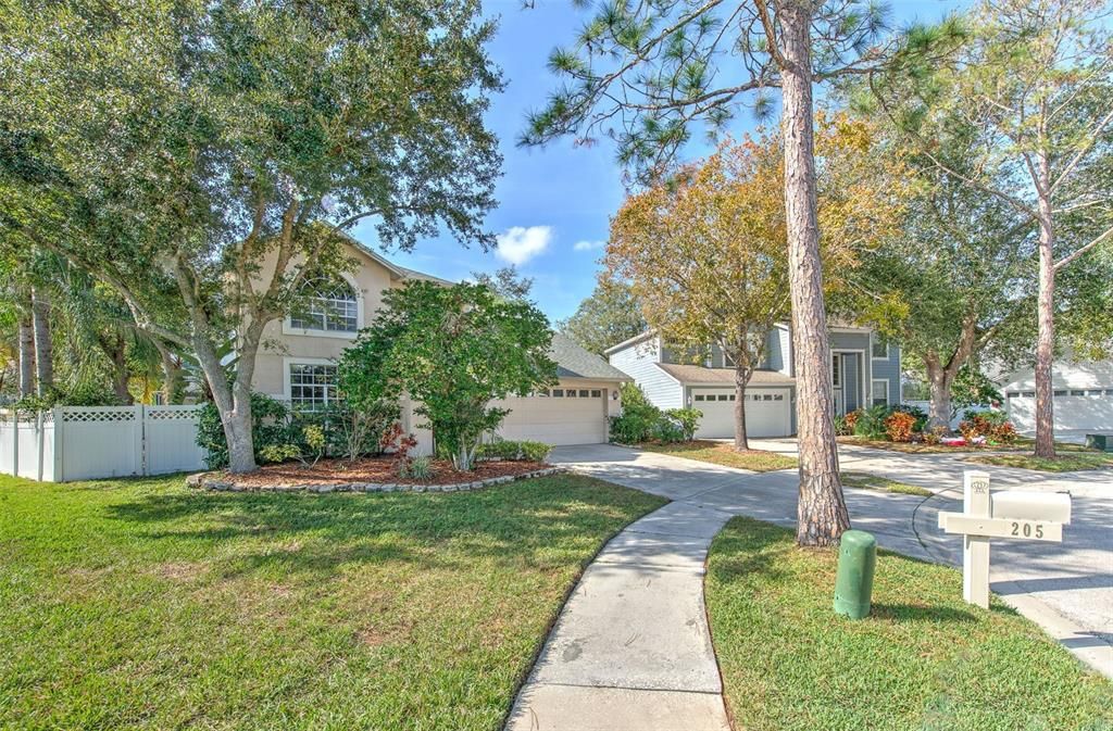 En Venta: $489,000 (3 camas, 2 baños, 2181 Pies cuadrados)