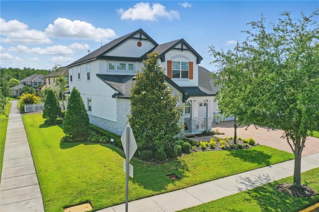 На продажу: $639,900 (5 спален, 3 ванн, 3325 Квадратных фут)