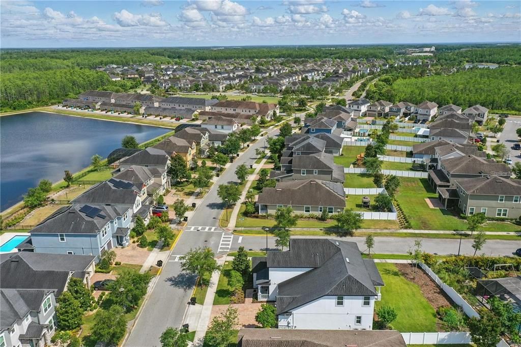 На продажу: $639,900 (5 спален, 3 ванн, 3325 Квадратных фут)