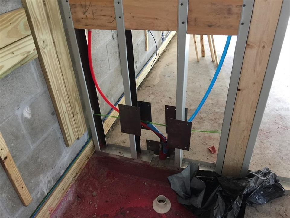 For Sale: $385,000 (2 beds, 2 baths, 1443 Square Feet)