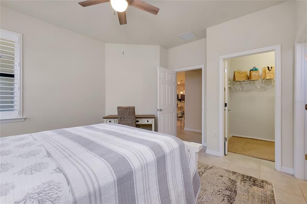 For Sale: $385,000 (2 beds, 2 baths, 1443 Square Feet)