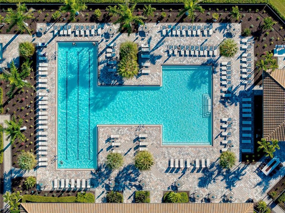 For Sale: $385,000 (2 beds, 2 baths, 1443 Square Feet)