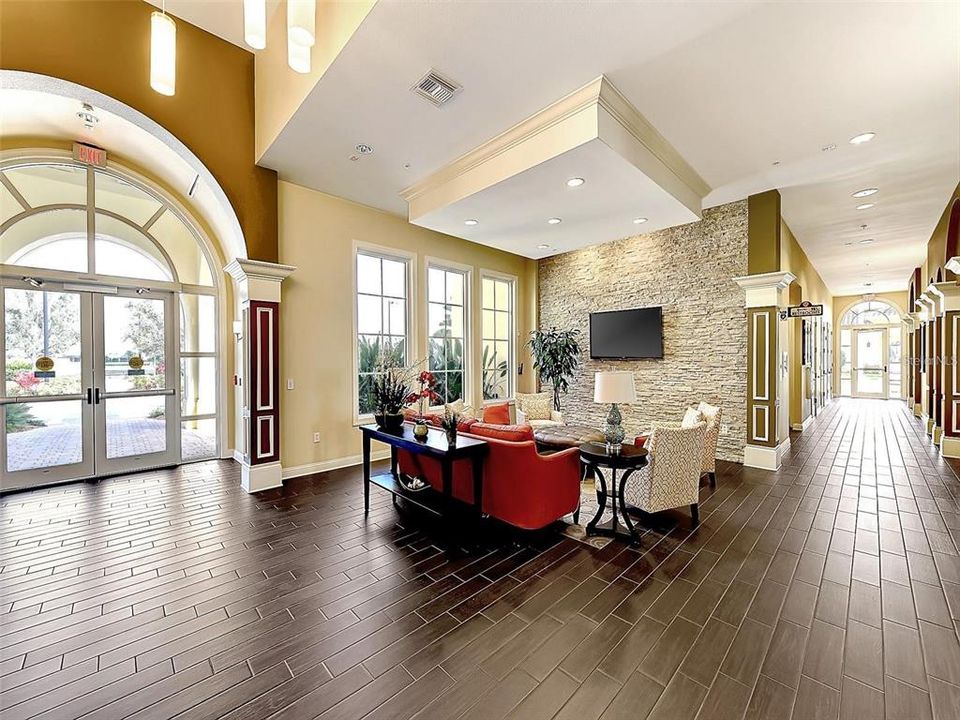 For Sale: $385,000 (2 beds, 2 baths, 1443 Square Feet)