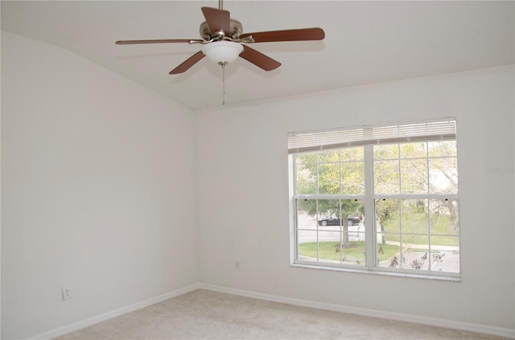 En Venta: $245,000 (2 camas, 2 baños, 1660 Pies cuadrados)