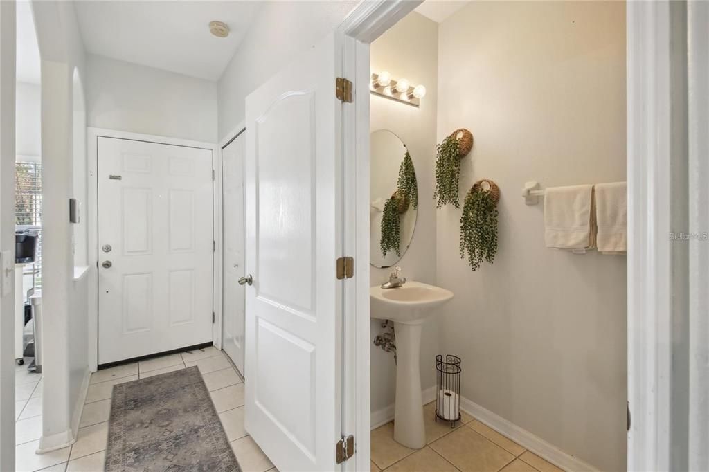 En Venta: $245,000 (2 camas, 2 baños, 1660 Pies cuadrados)