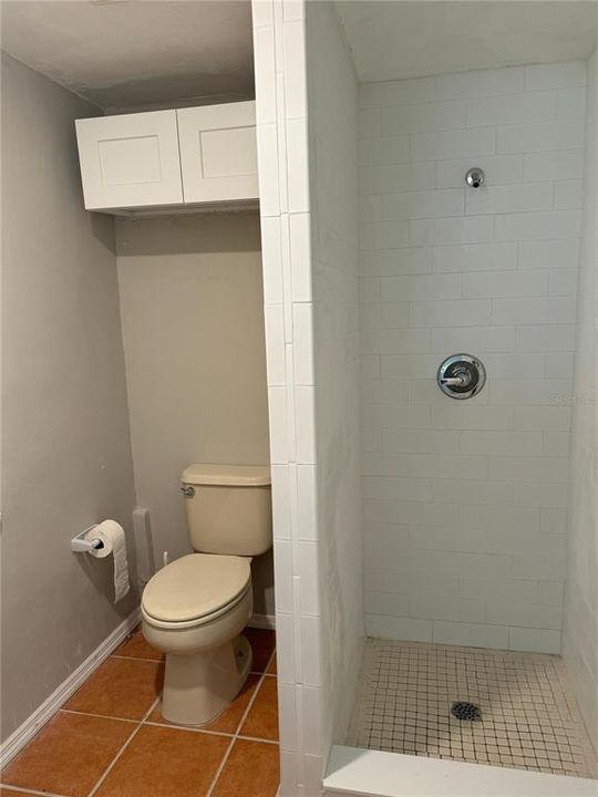 На продажу: $334,900 (4 спален, 2 ванн, 1335 Квадратных фут)