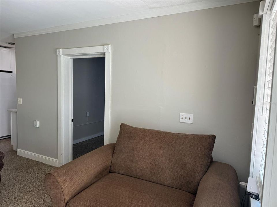 На продажу: $334,900 (4 спален, 2 ванн, 1335 Квадратных фут)