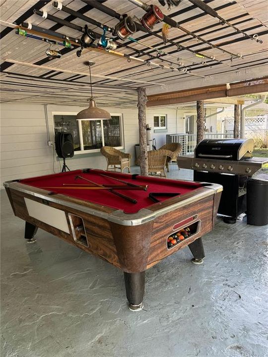 На продажу: $334,900 (4 спален, 2 ванн, 1335 Квадратных фут)