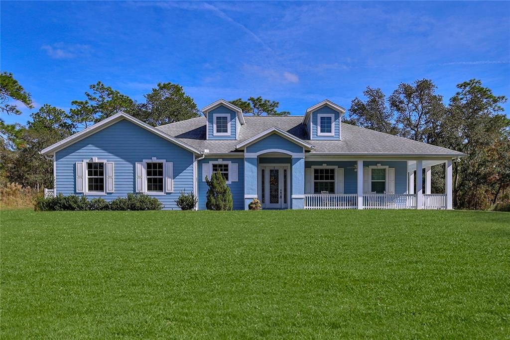 Под контрактом: $399,900 (3 спален, 2 ванн, 1994 Квадратных фут)