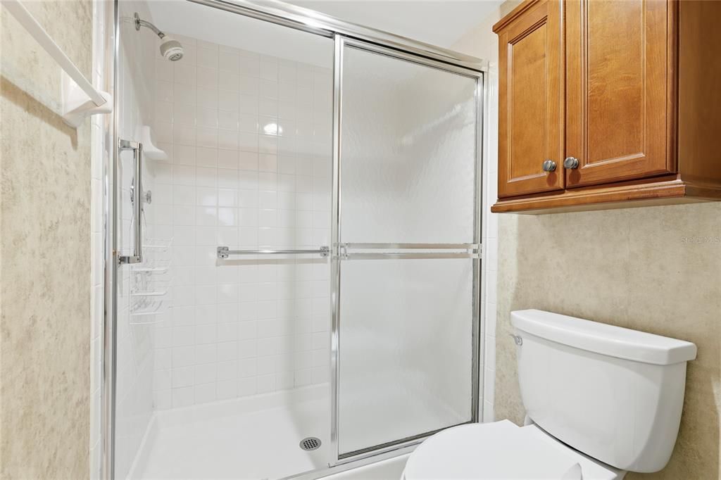 En Venta: $299,000 (2 camas, 2 baños, 1406 Pies cuadrados)