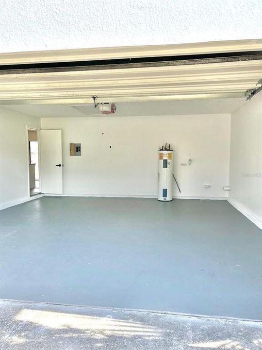 For Sale: $285,000 (3 beds, 2 baths, 1272 Square Feet)