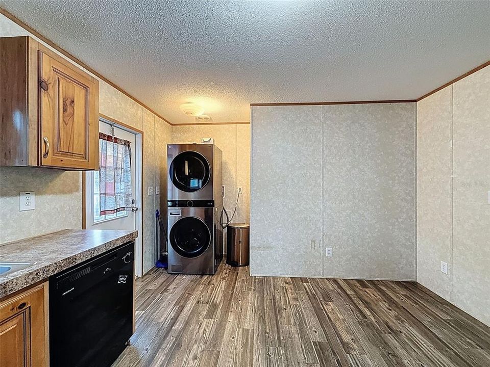 En Venta: $200,000 (3 camas, 2 baños, 936 Pies cuadrados)