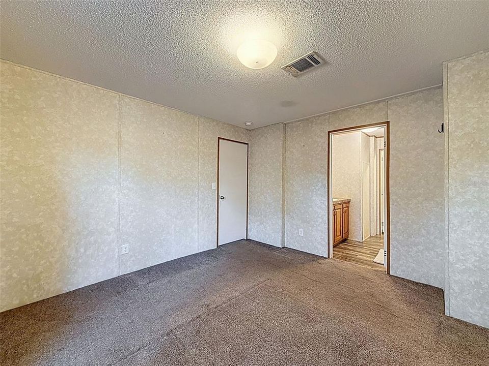 En Venta: $200,000 (3 camas, 2 baños, 936 Pies cuadrados)