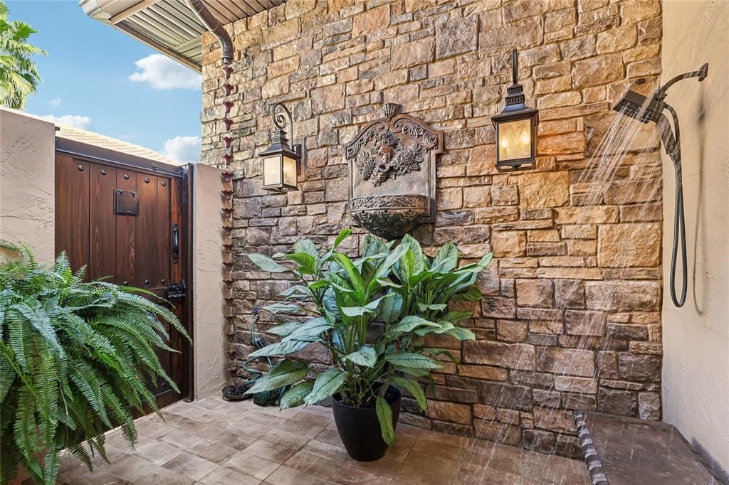 待售: $1,999,000 (4 贝兹, 4 浴室, 4550 平方英尺)