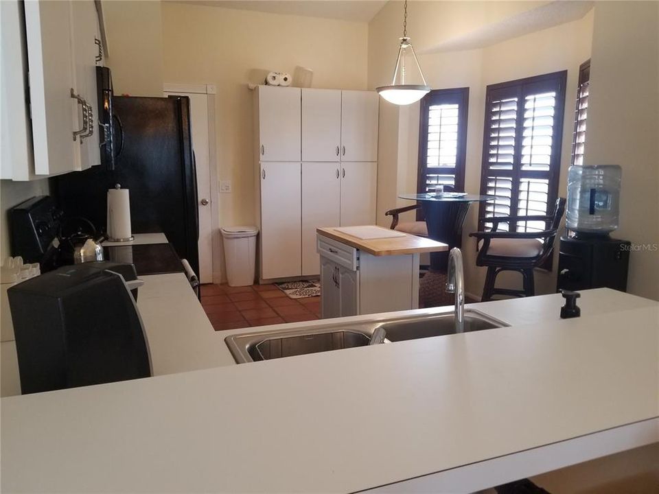 В аренду: $2,800 (3 спален, 2 ванн, 1569 Квадратных фут)