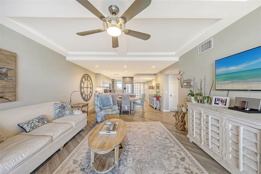 En Venta: $1,099,000 (2 camas, 2 baños, 1392 Pies cuadrados)