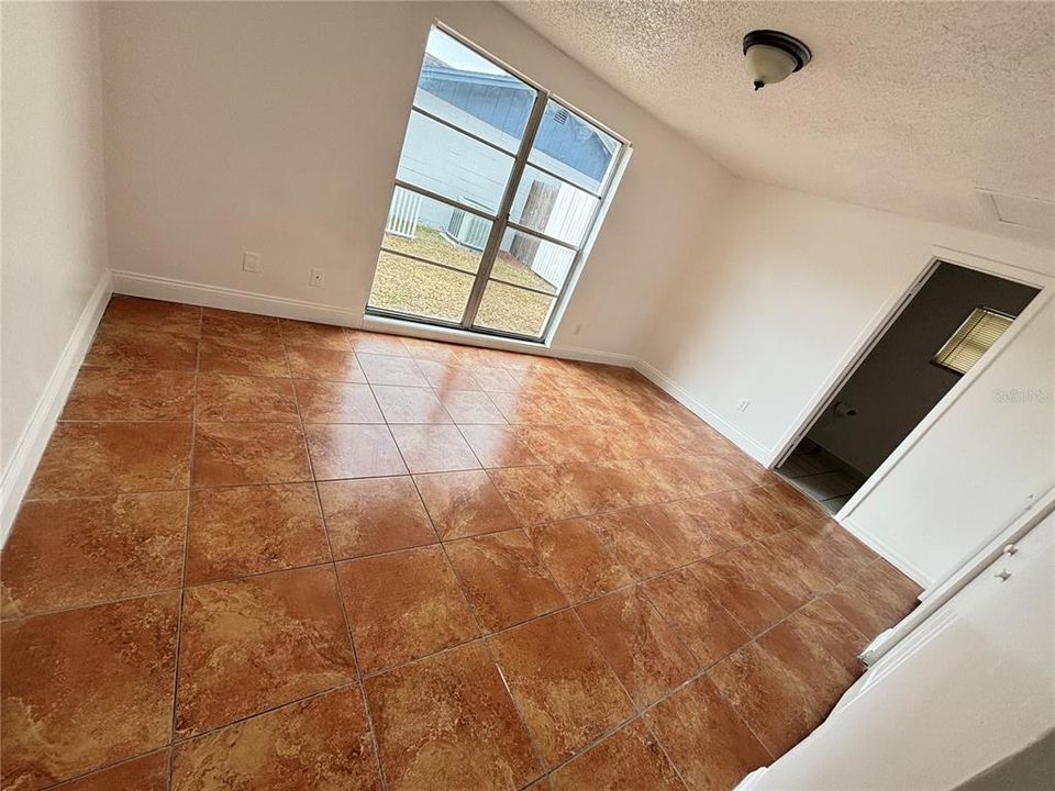 待售: $339,000 (3 贝兹, 2 浴室, 1566 平方英尺)